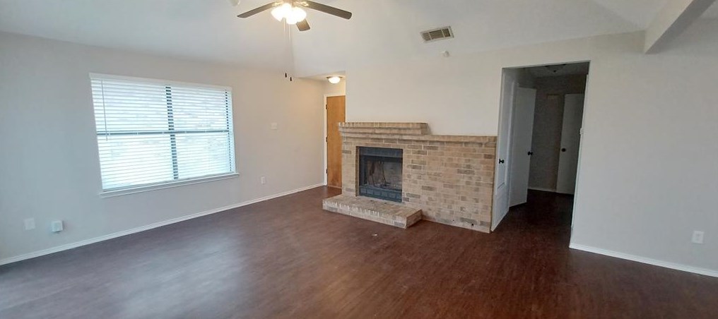 1533 Hackamore St, Mesquite, TX 75149
