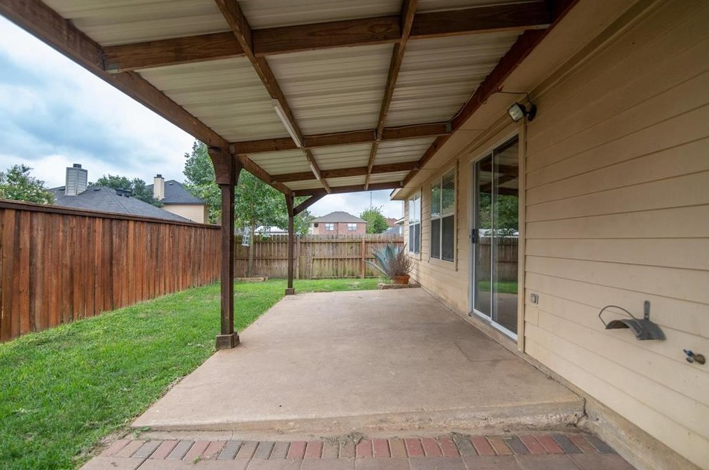 1228 Carberry St, Cedar Hill, TX 75104