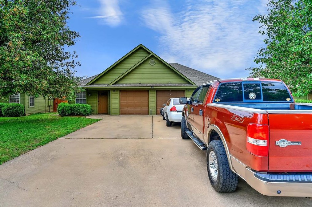 1026 W Coffin St #101, Denison, TX 75020