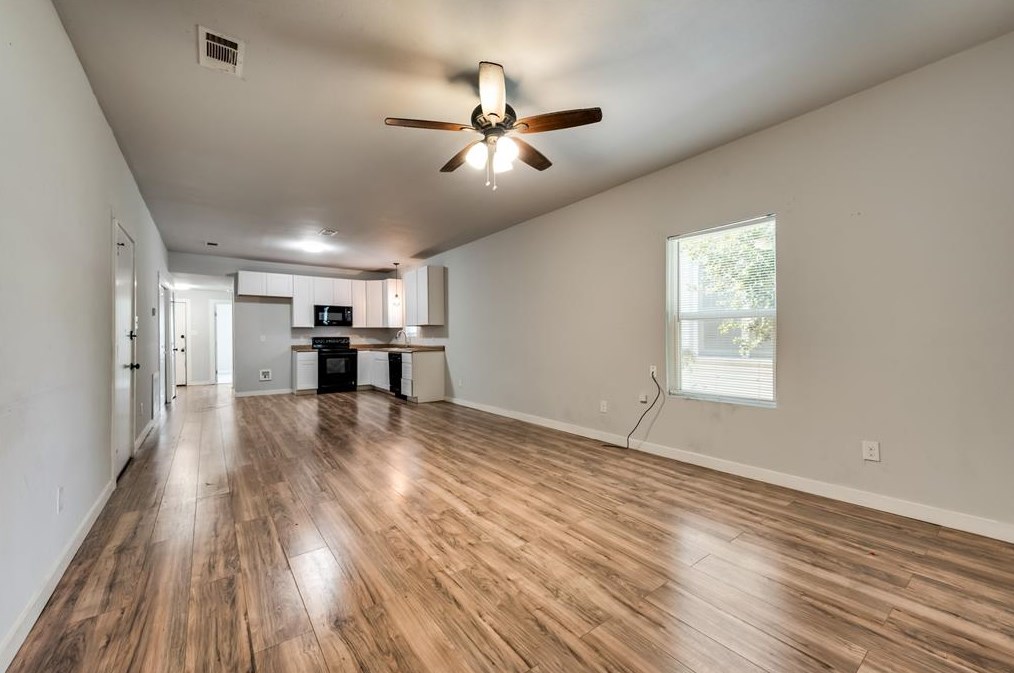 626 W Crawford St, Denison, TX 75020