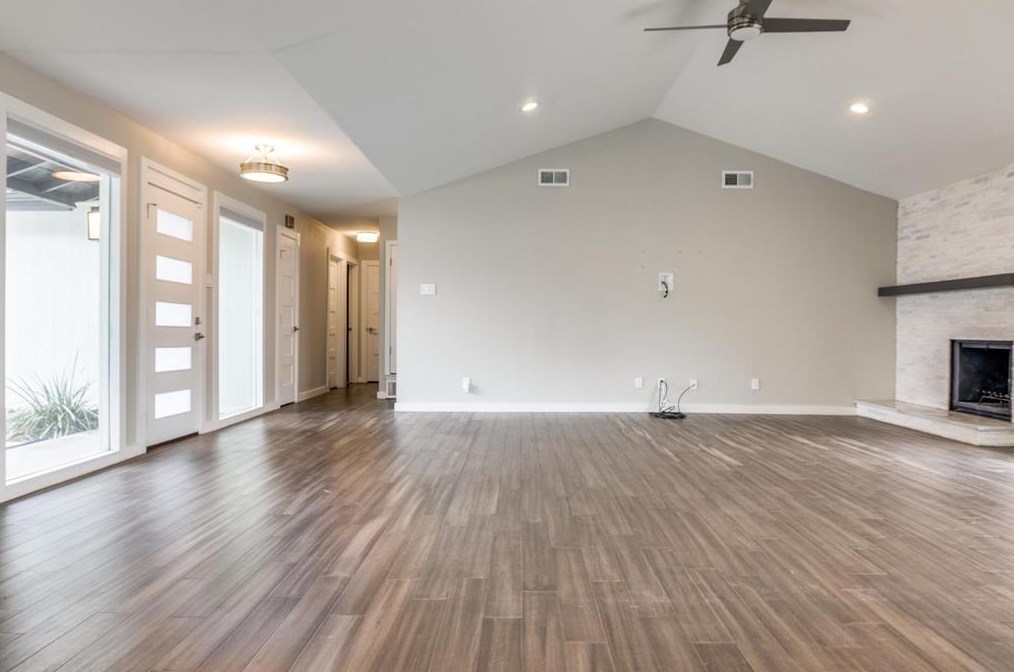 15712 Daleport Cir, Dallas, TX 75248