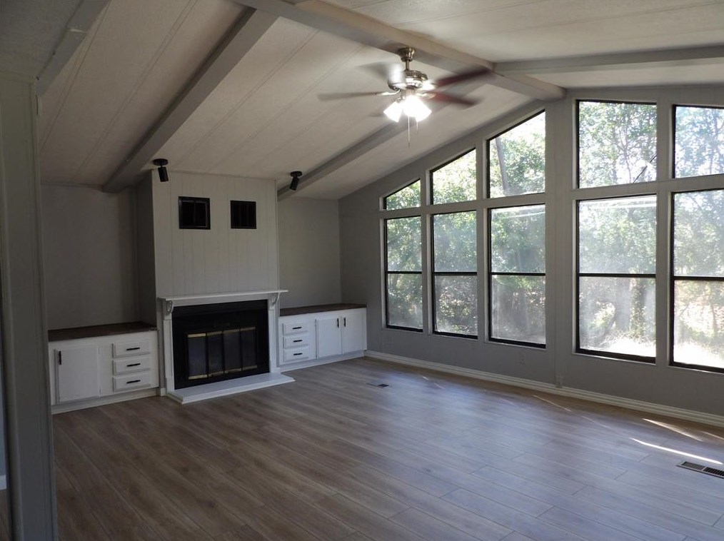 4711 Albatross Dr, Granbury, TX 76049