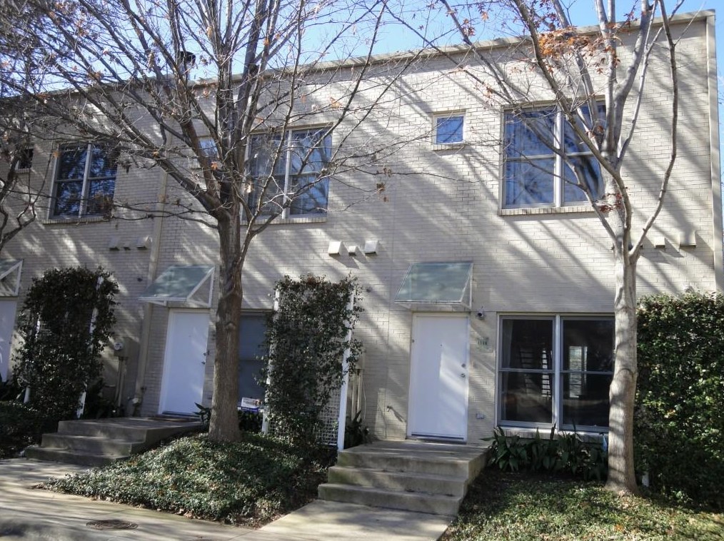 4138 Buena Vista St, Dallas, TX 75204
