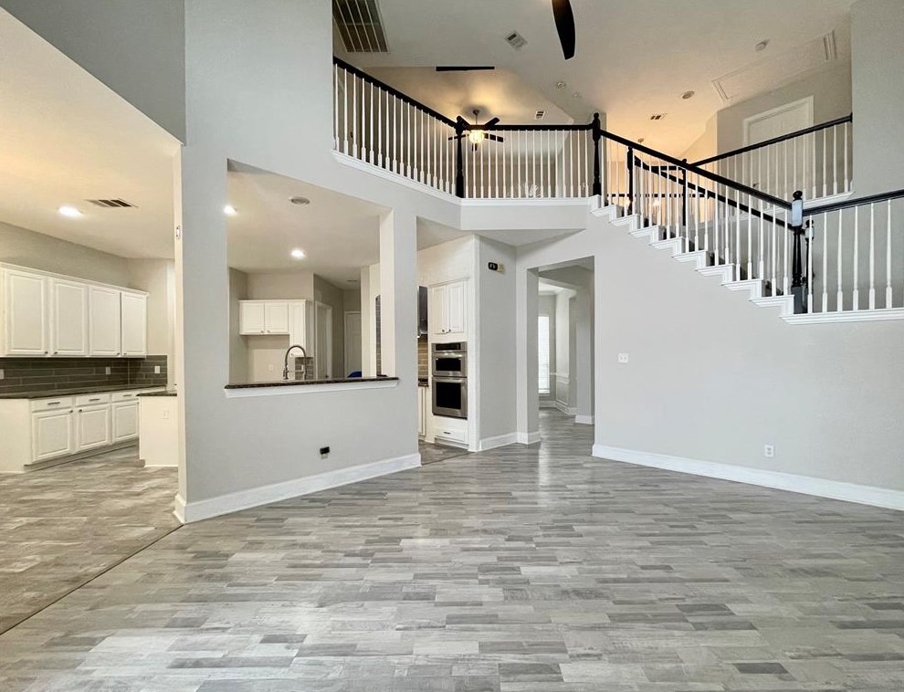 9617 Fairway Vista Dr, Rowlett, TX 75089-8433