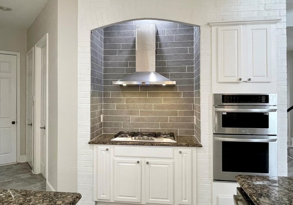 9617 Fairway Vis Dr, Rowlett TX 75089-8433 exterior