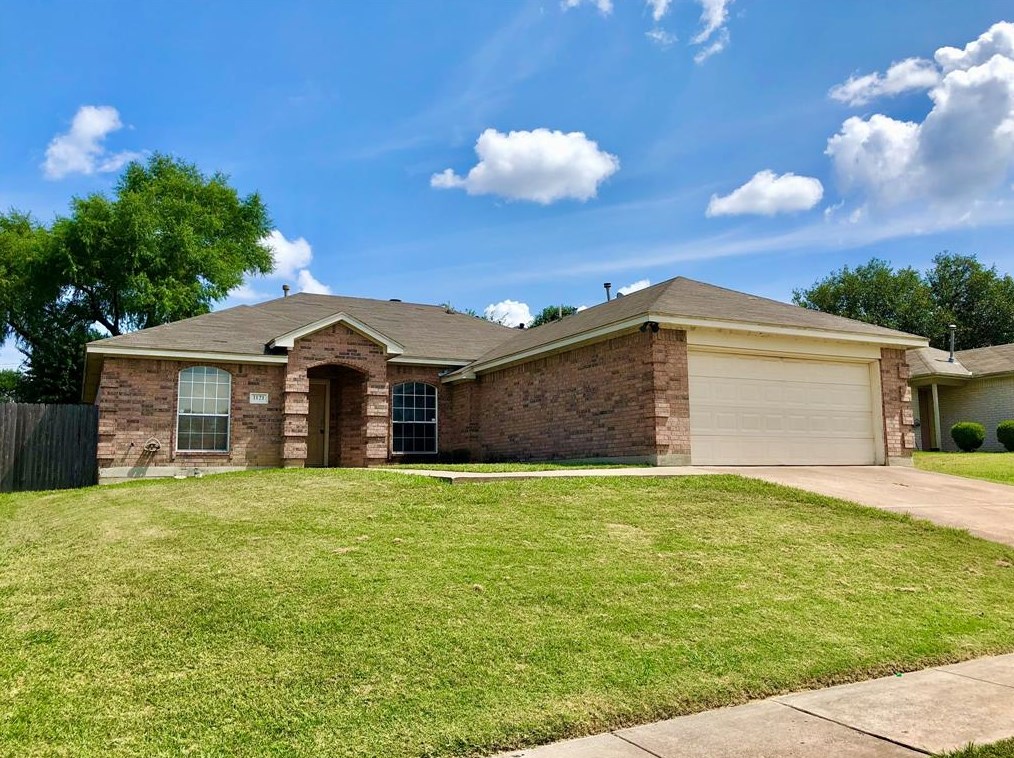 1121 Doreen St, Fort Worth, TX 76108