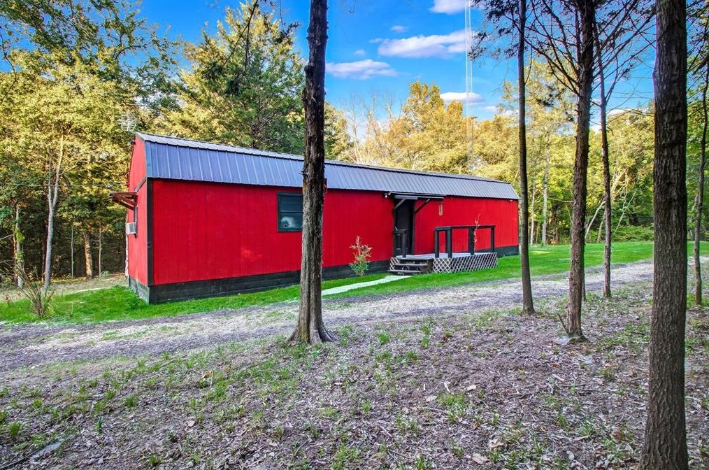 204 Vz County Road 3530, Wills Point, TX 75169
