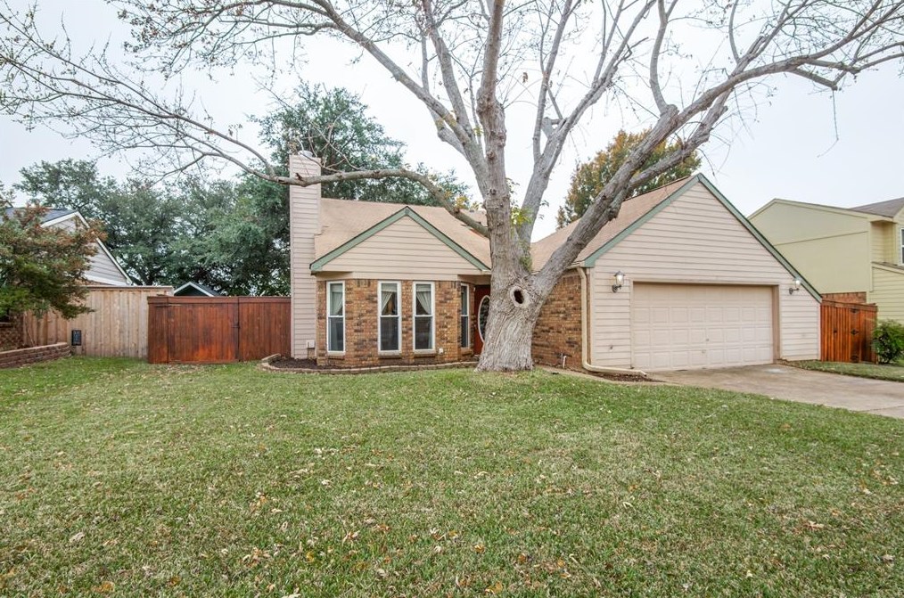 506 Caraway Ln, Euless, TX 76039