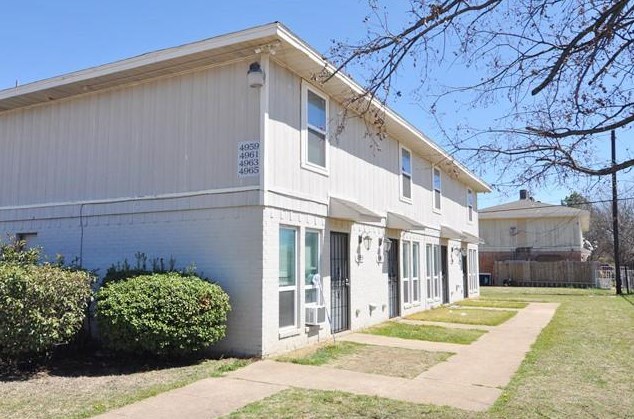 4961 Miller Ave, Fort Worth, TX 76119