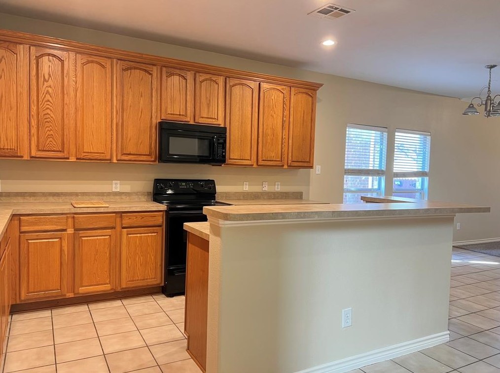 8204 White Stallion Trl, Mckinney TX  75070-2601 exterior