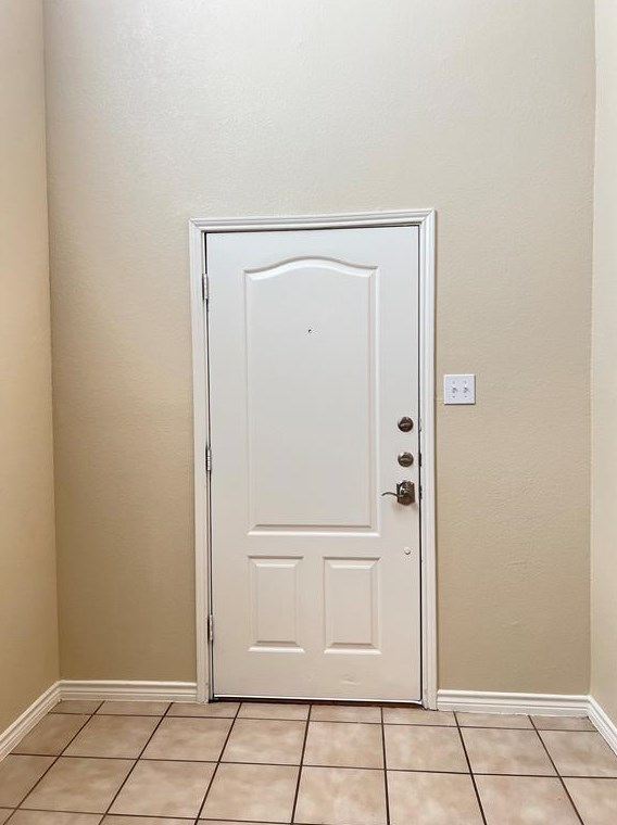 8204 White Stallion Trl, McKinney, TX 75070