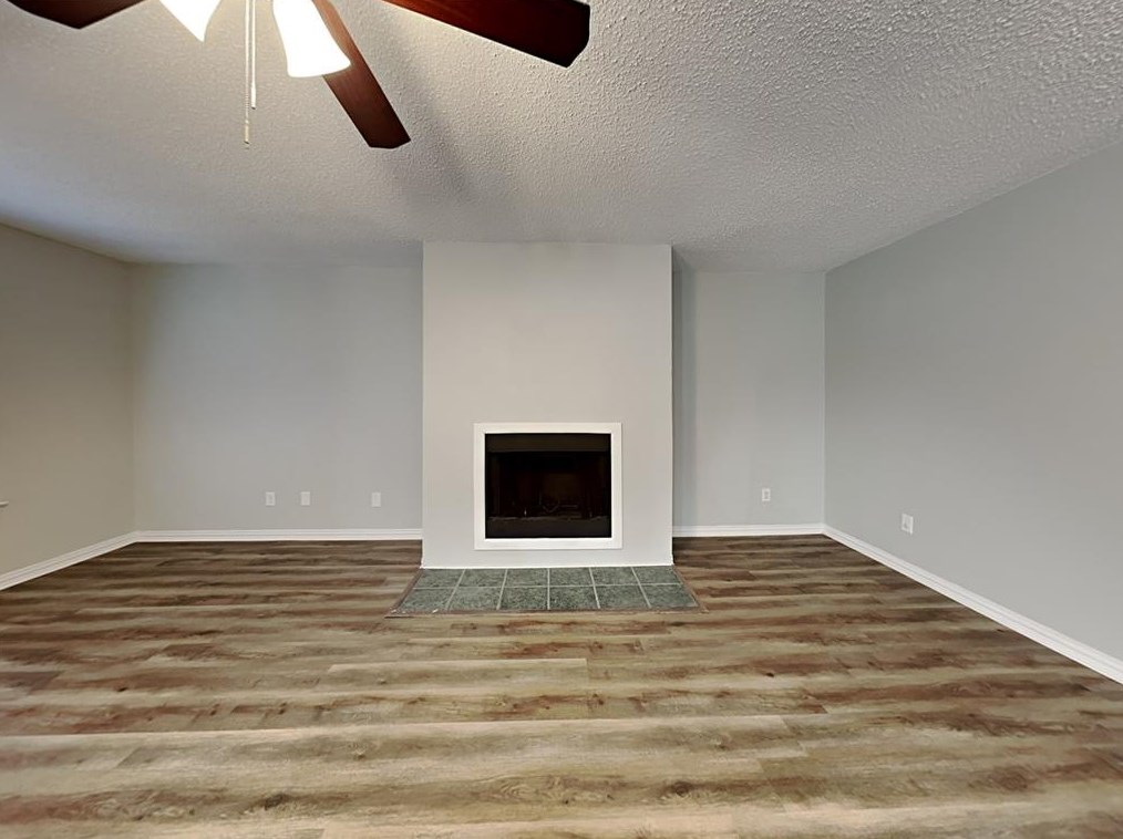 2203 Barton Springs Dr, Denton, TX 76210