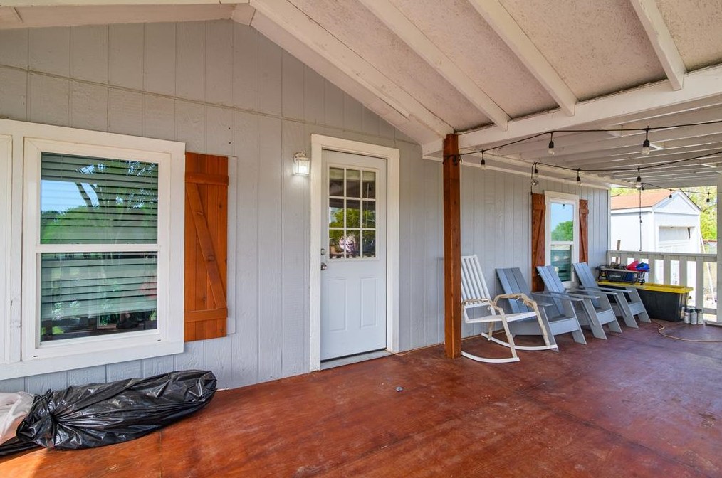 325 Old Wagon Rd, Royse City, TX 75189