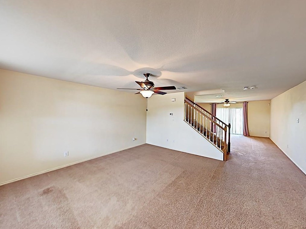 2900 Wakecrest Dr, Fort Worth, TX 76108