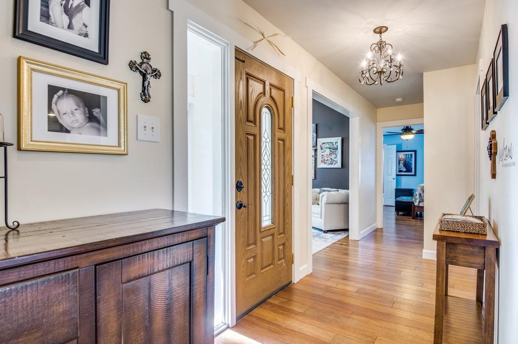 512 Greenridge Dr, Coppell TX  75019-5718 exterior