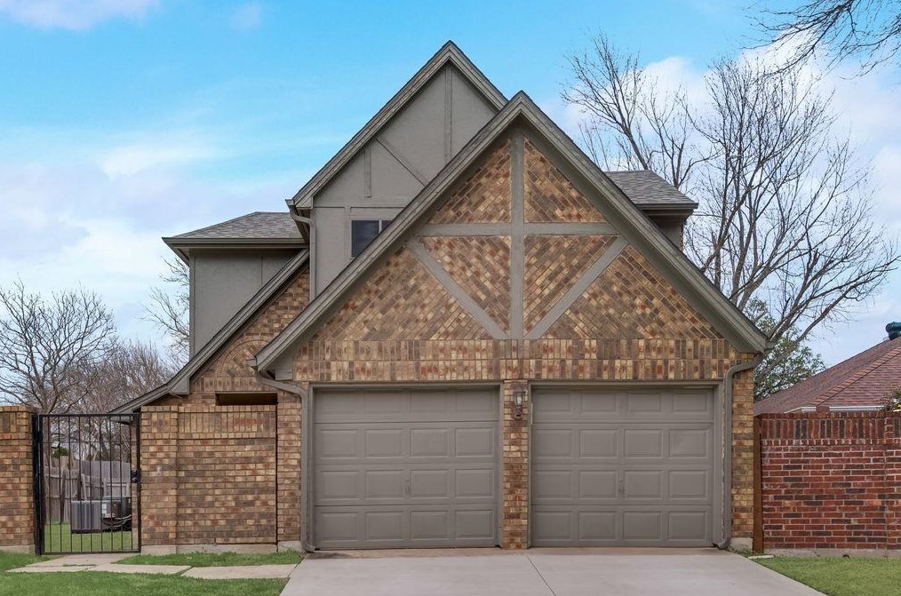 6736 Phoenix Pl, Plano, TX 75023