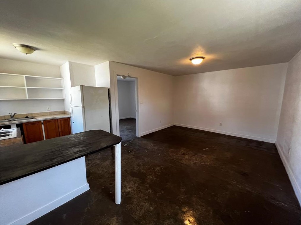 1126 E Jones St #b, Sherman, TX 75090