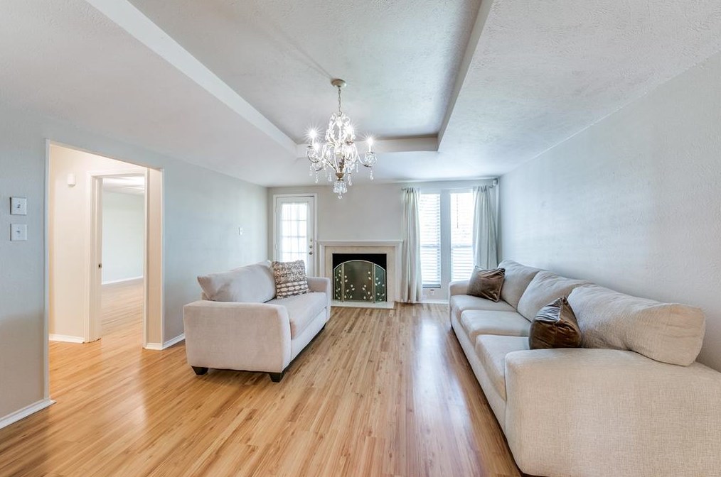 2507 Beverly Hills Ln, Mesquite, TX 75150