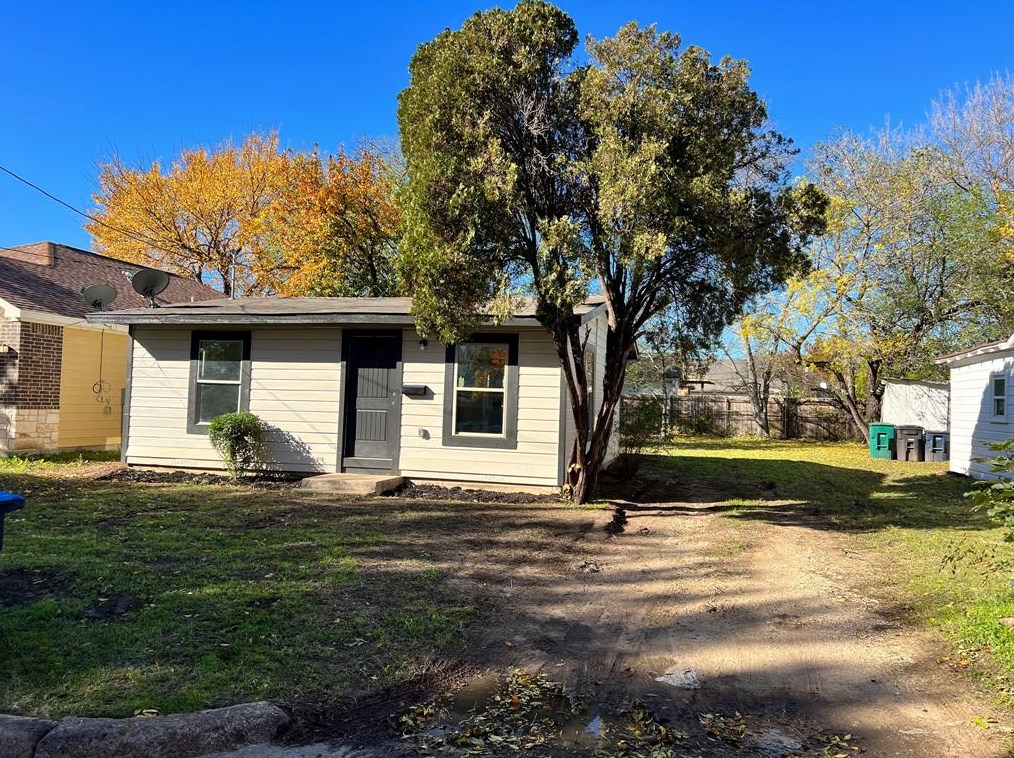2518 Birdell St, Fort Worth, TX 76105