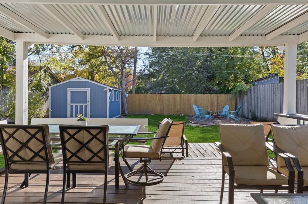 5906 Victor St, Dallas TX 75214-4550 exterior