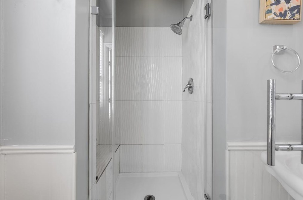 5906 Victor St, Dallas TX 75214-4550 exterior