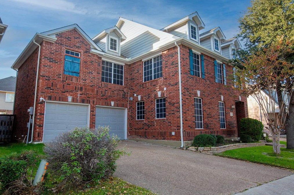 8335 Richmond Ct, Irving, TX 75063