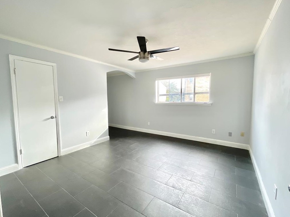 5823 Sandhurst Ln Apt A, Dallas, TX