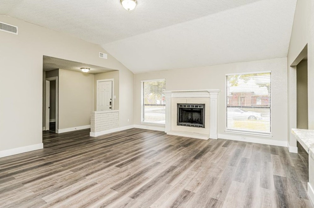 801 Sandhurst Dr, Plano, TX 75025