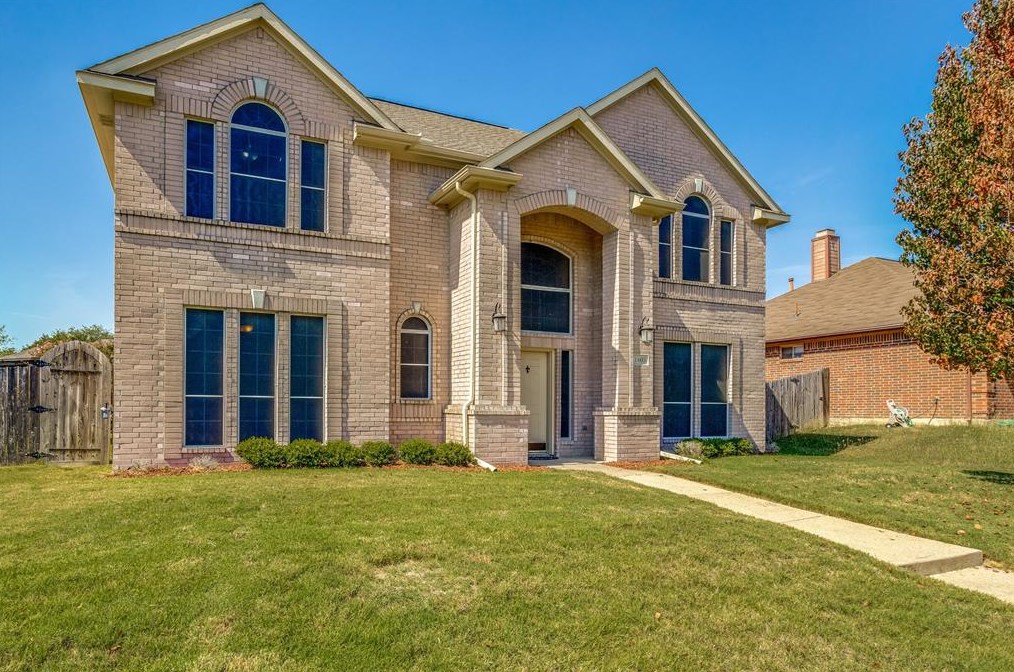 1403 Bosher Dr, Cedar Hill, TX 75104