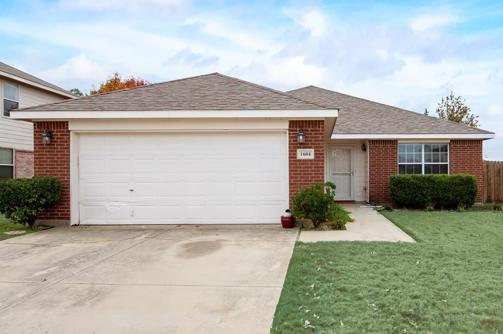 1604 Withers Way, Krum, TX 76249