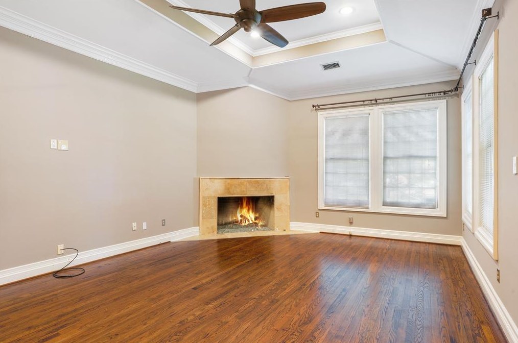 9324 Moss Farm Ln, Dallas TX  75243-7433 exterior