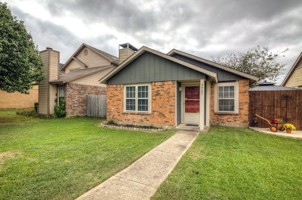 9965 Pack Saddle Trl, Fort Worth, TX 76108