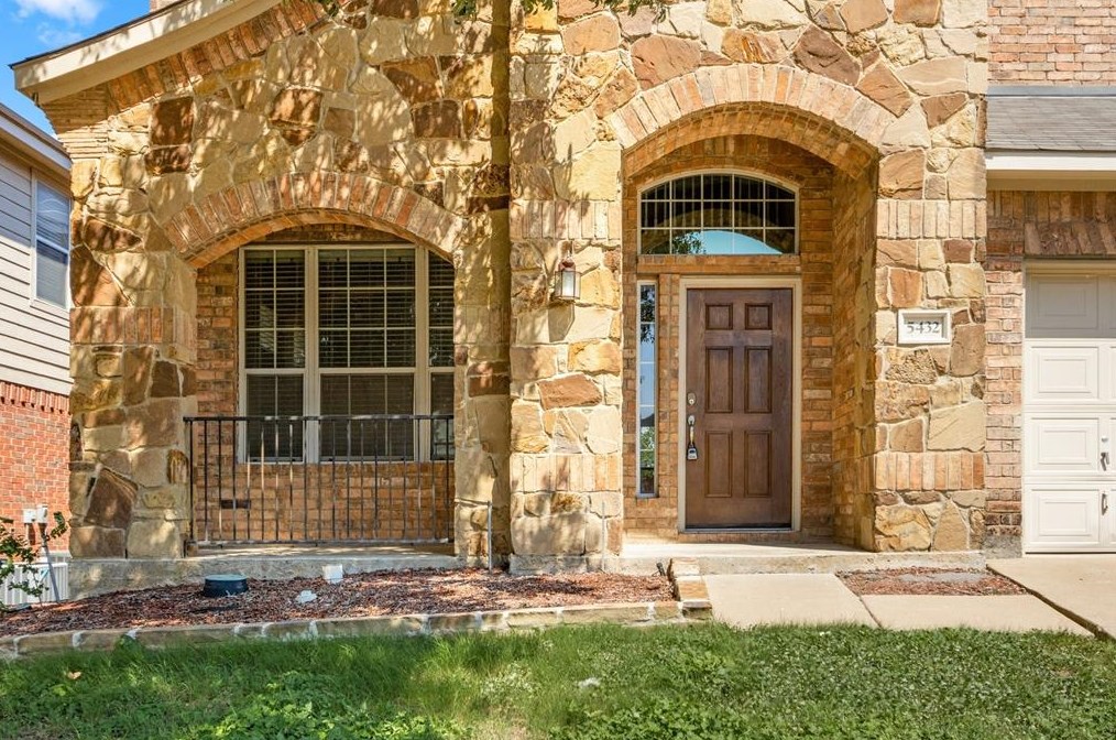 5432 Old Orchard Dr, Fort Worth, TX 76123