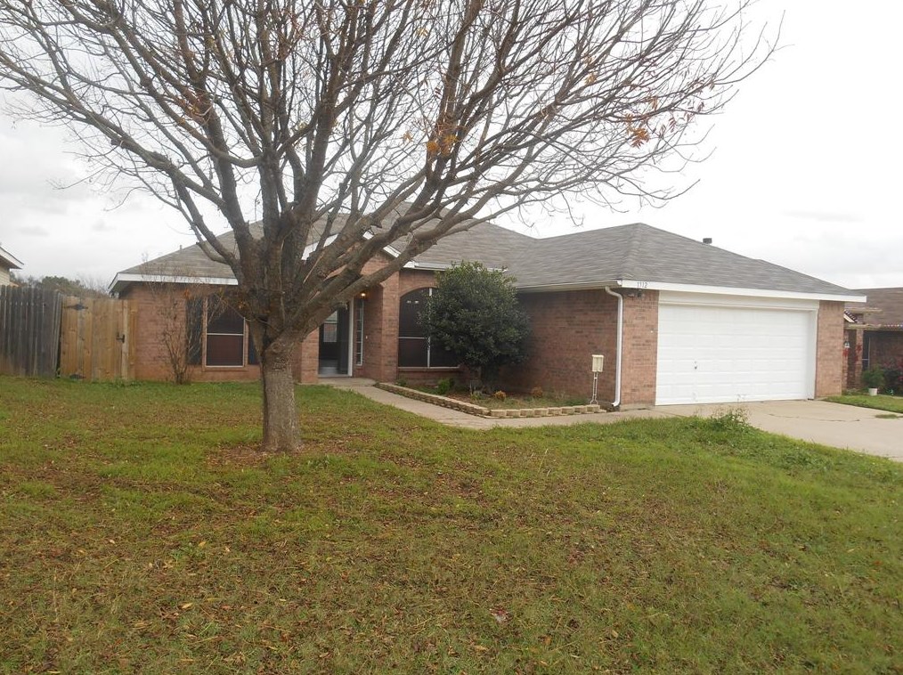 1712 Ryanfeld Dr, Midlothian, TX 76063