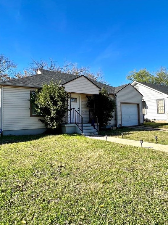 1339 Harlandale Ave, Dallas, TX 75216
