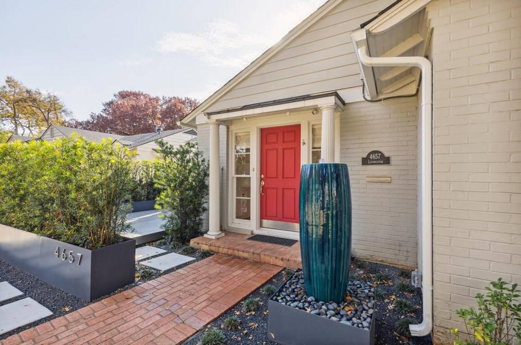 4657 Livingston Ave, Dallas, TX 75209