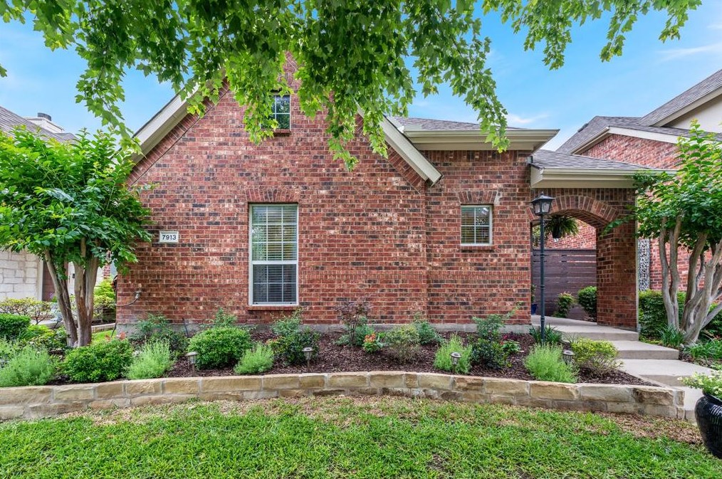 7913 Southmark Dr, Frisco, TX 75035