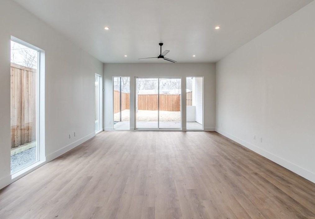 520 Wayne St, Dallas TX  75223-1641 exterior