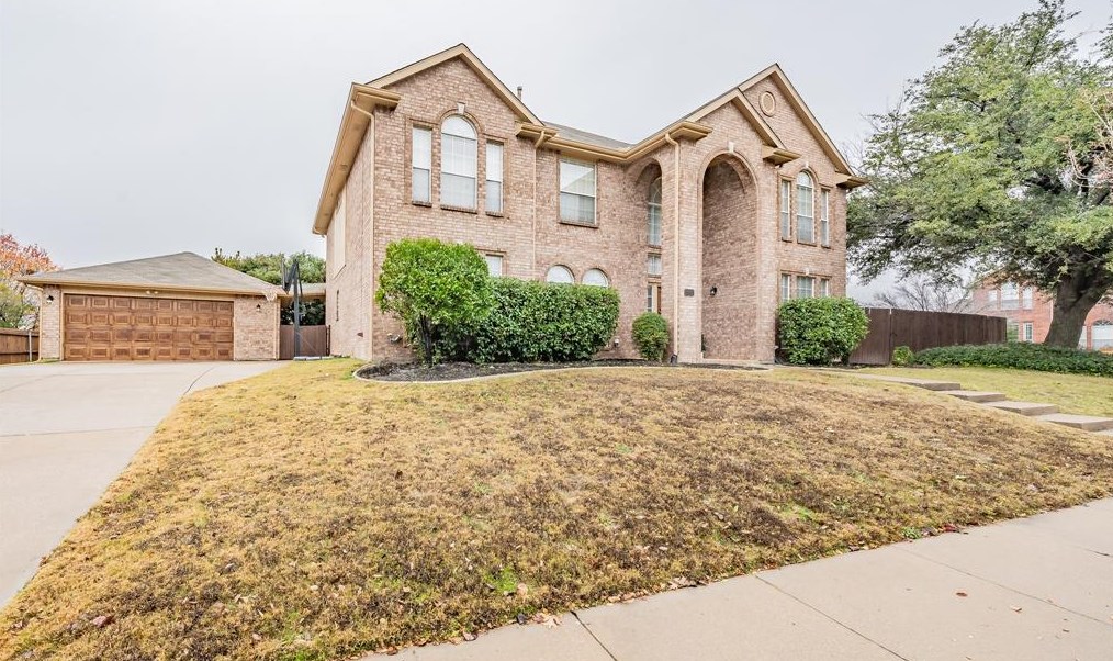 8309 Big Horn Way, Fort Worth, TX 76137