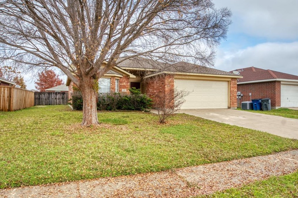 1133 Lake Haven Dr, Oak Point, TX 75068