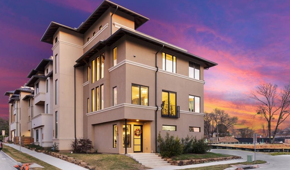 2500 Galvez Ave, Fort Worth, TX 76111
