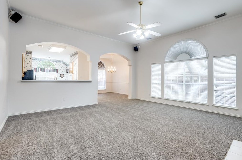 3008 Blue Mesa Dr, Plano TX  75025-4216 exterior