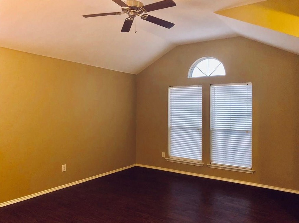 901 Black Walnut Trl, Cedar Hill, TX 75104