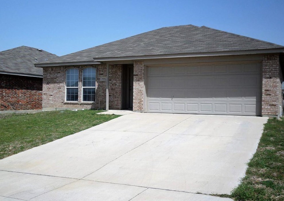 9224 Marilyn Dr, Fort Worth, TX 76108