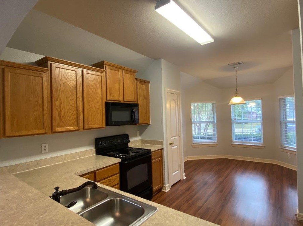 2908 Holly Ln, St Paul, TX 75098