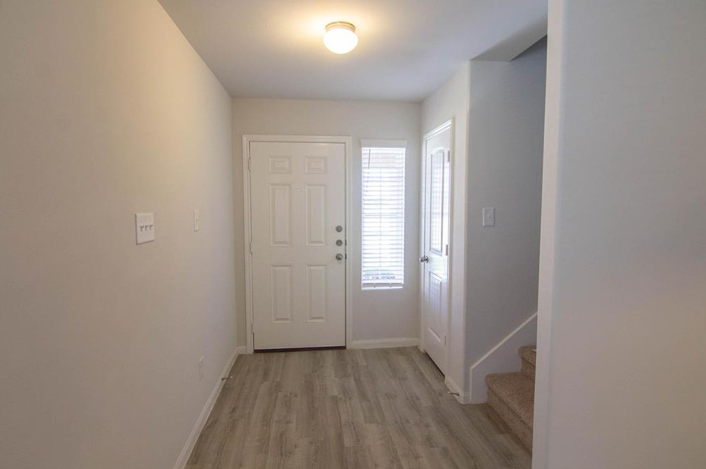 4136 Twinleaf Dr, Crowley TX  76036-8912 exterior