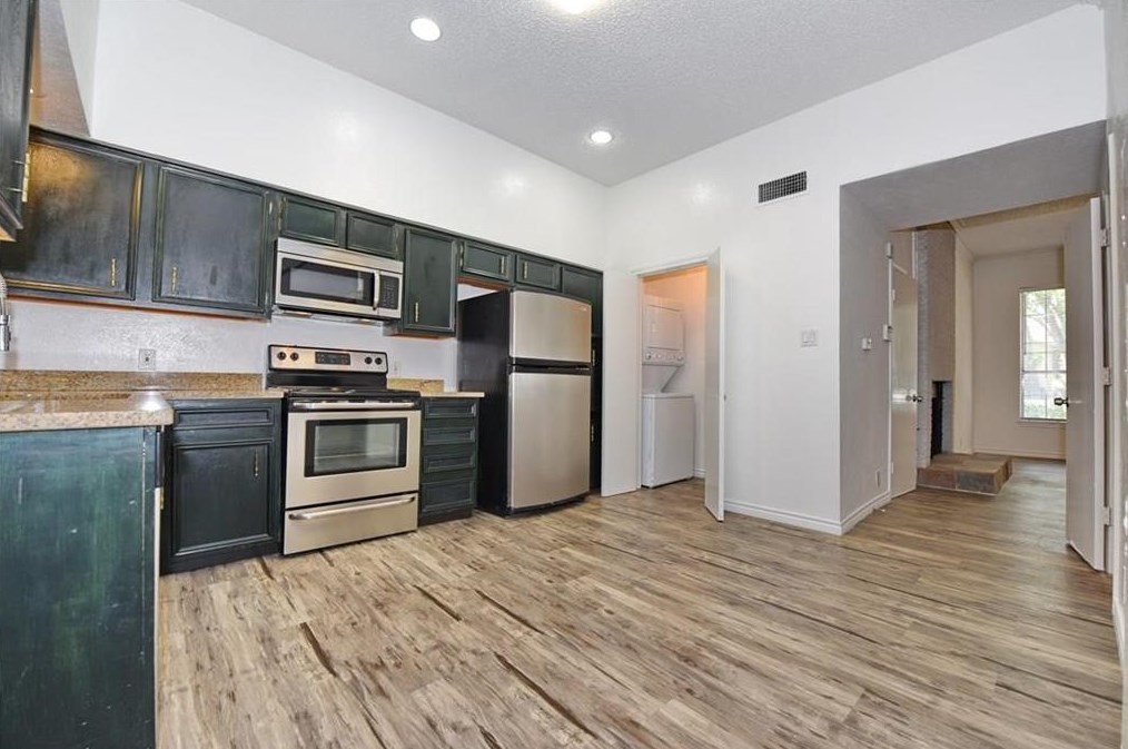 3317 Reagan St, Dallas, TX 75219-4228