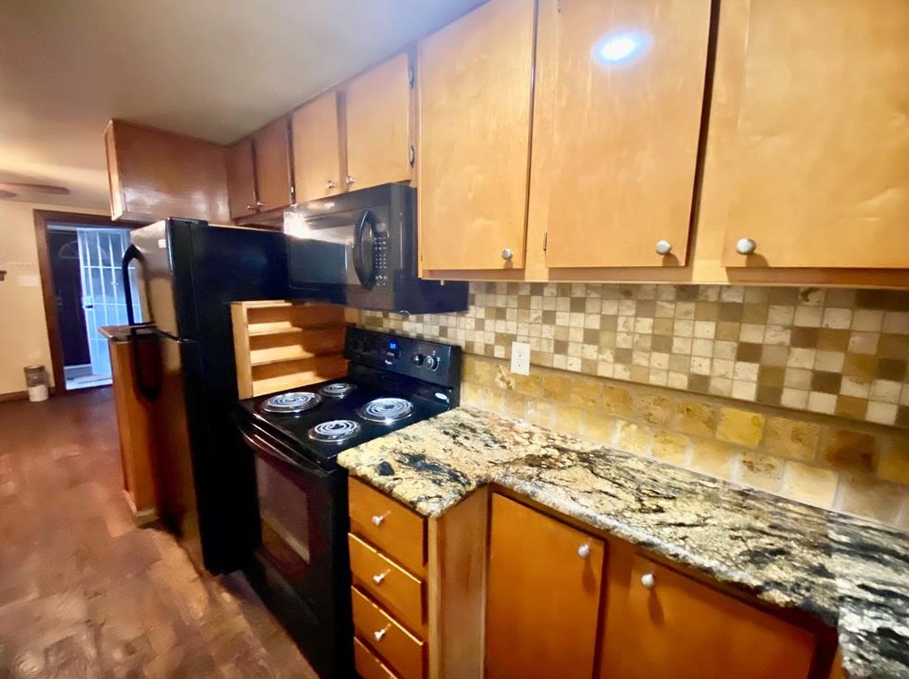 625 Redbud Ln #15, Grapevine, TX 76051
