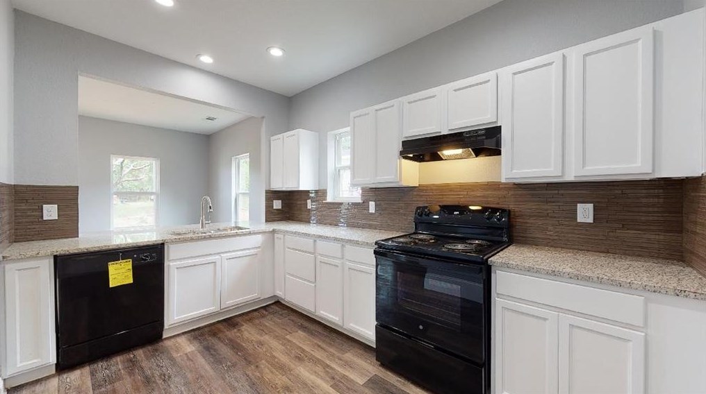 4106 Park St, Greenville, TX 75401