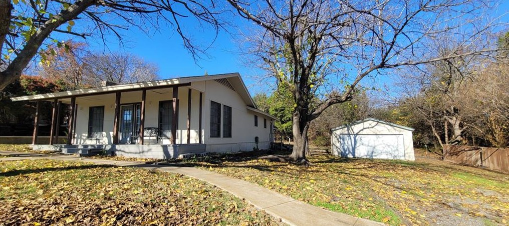 8395 Sunrise Dr, St Paul, TX 75098